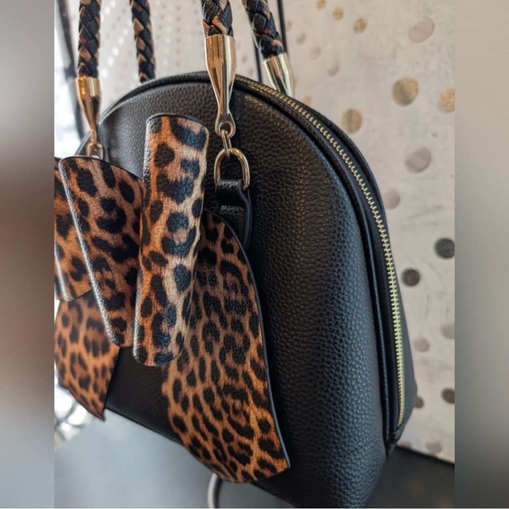 Crossi Satchel and Coin Bag • STUNNING - Picture 2 of 10